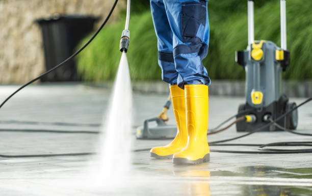 Best Concrete Pressure Washing  in Cypress Quarters, FL